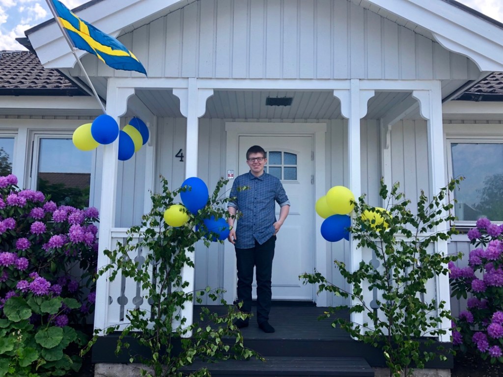 Studentfirande i högsommarvärme